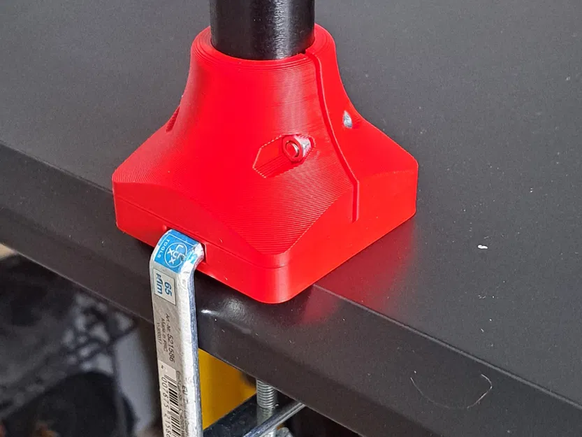 Đế kẹp ống gắn chắc chắn vào bàn - Image 1