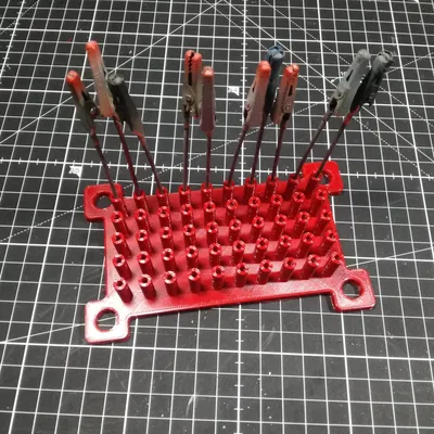 Giá đỡ kẹp cá sấu để giữ linh kiện khi sơn