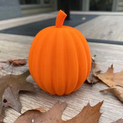 Nhân vật trẻ em bí ngô với kiểu tóc bí ngô dễ thương