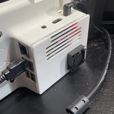 Nắp lưng màn hình 7 inch Raspberry PI với quạt