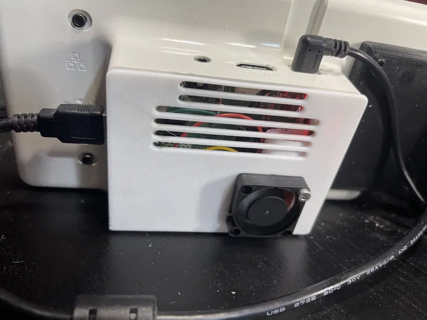Nắp lưng màn hình 7 inch Raspberry PI với quạt - Image 2
