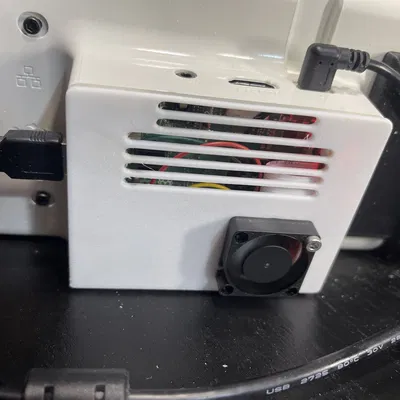 Nắp lưng màn hình 7 inch Raspberry PI với quạt