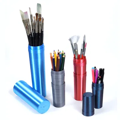 Ống đựng cọ và bút tiện lợi cho chuyến đi
