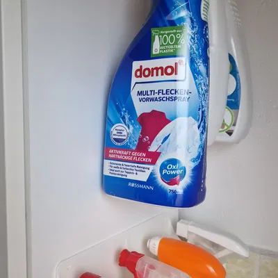 Giá đỡ chai xịt 4 ngăn cho gia đình