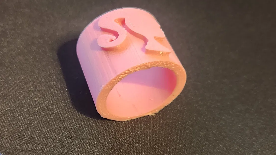 Kẹp khăn quàng cổ Barbie cho trang phục năm nay - Image 1