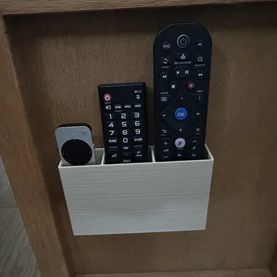 Giá đỡ điều khiển từ xa cho 3 thiết bị