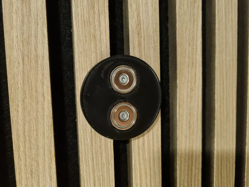 Giá đỡ máy tính bảng treo tường với nam châm đơn giản - Image 4