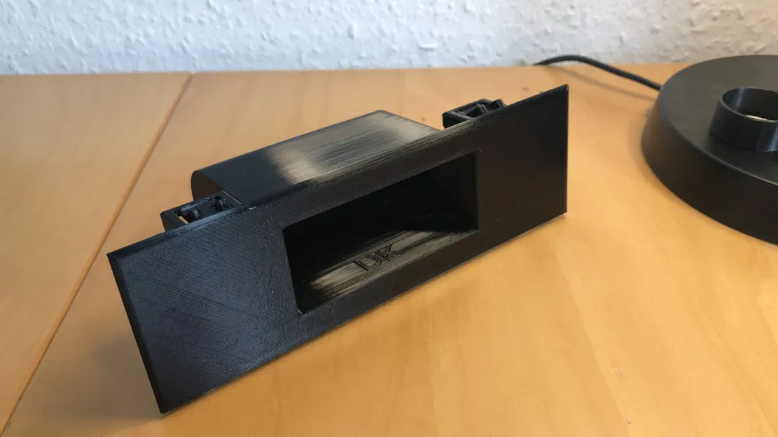 Khung ngăn đựng radio 1 DIN cho xe ô tô - Image 1