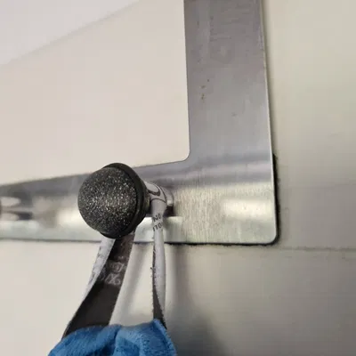 Giá treo móc cửa với thiết kế cải tiến chống rơi