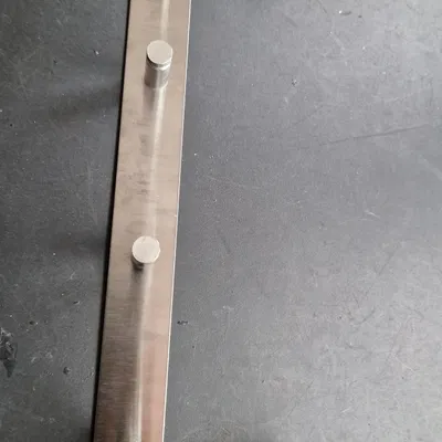 Giá treo móc cửa với thiết kế cải tiến chống rơi