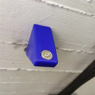 Giá đỡ cửa với nam châm giữ cửa mở