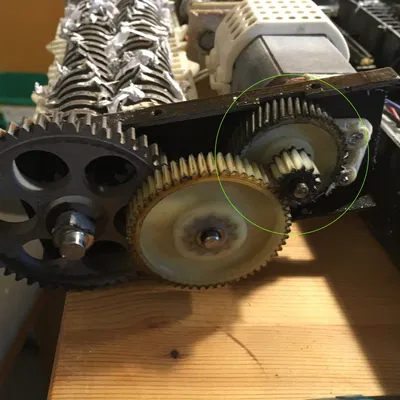 Pinion thay thế cho máy hủy tài liệu Hama CC718L