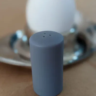 Chai muối nhỏ cho bữa sáng tiện lợi