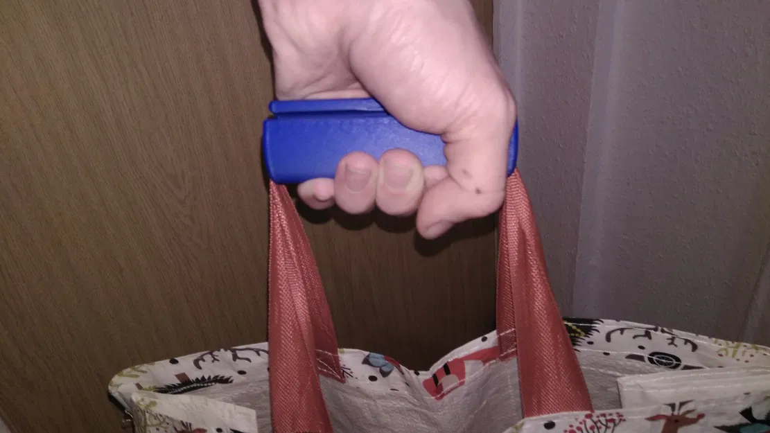 Giá đỡ cho túi mua sắm nặng giúp bảo vệ tay - Image 1