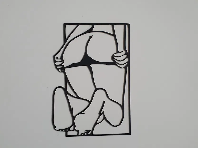 Trang trí tường hình mông nghệ thuật - Image 1