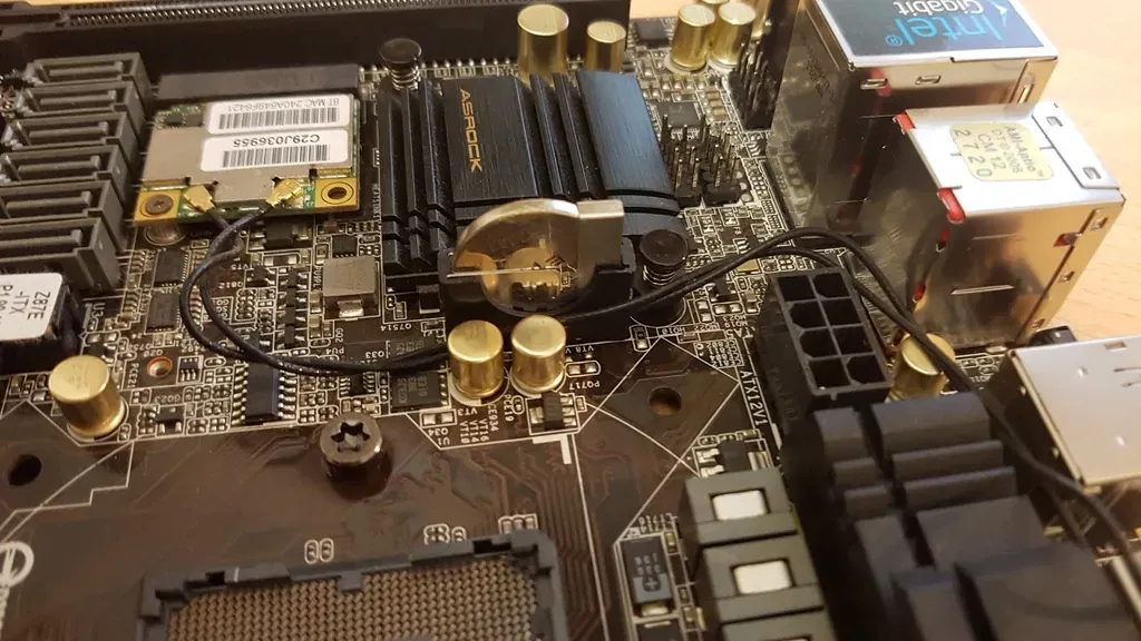 Giá đỡ ổ cứng 3,5" cho cabinet HTPC Hiper - Image 8