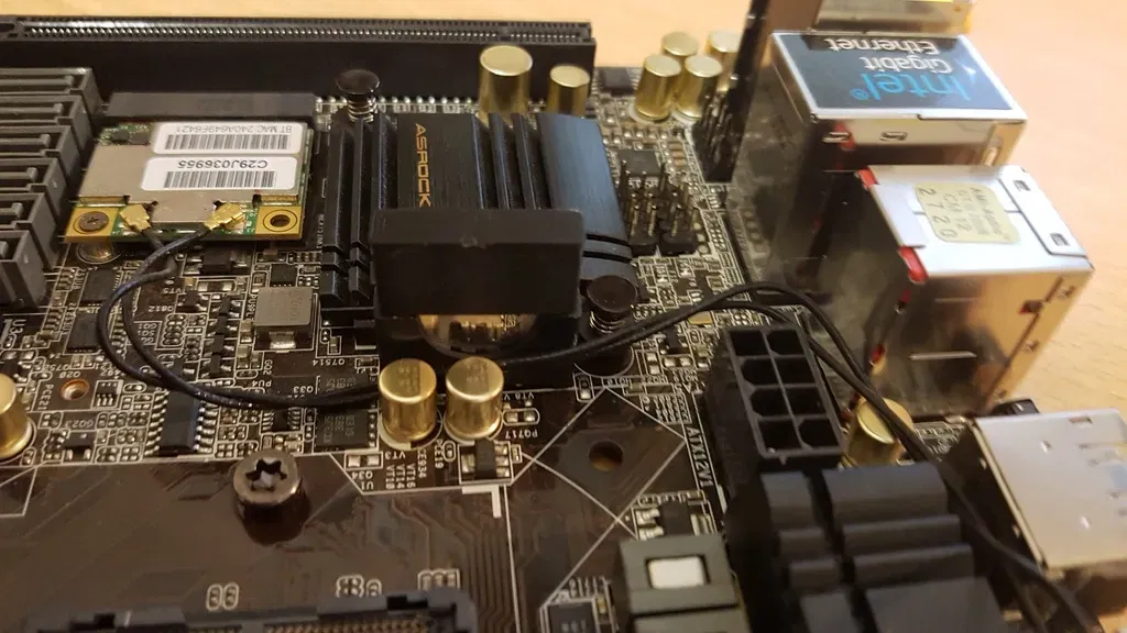 Giá đỡ ổ cứng 3,5" cho cabinet HTPC Hiper - Image 9