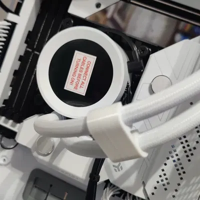 Spaziatore đơn giản cho ống tản nhiệt NZXT