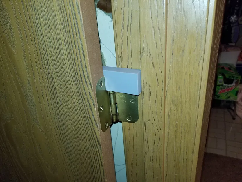 Khối chặn cửa gắn bản lề đơn giản - Image 2