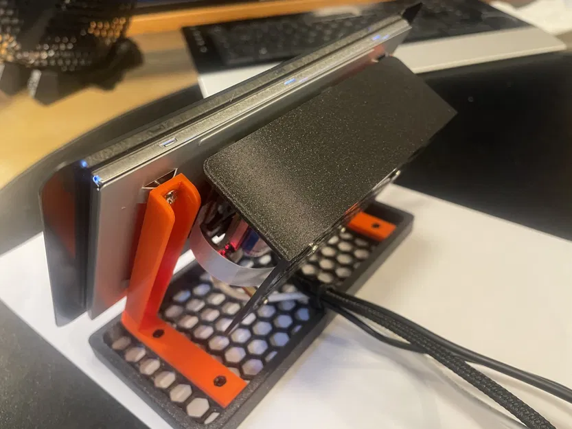 Giá đỡ màn hình cảm ứng 7 inch cho Raspberry Pi - Image 4