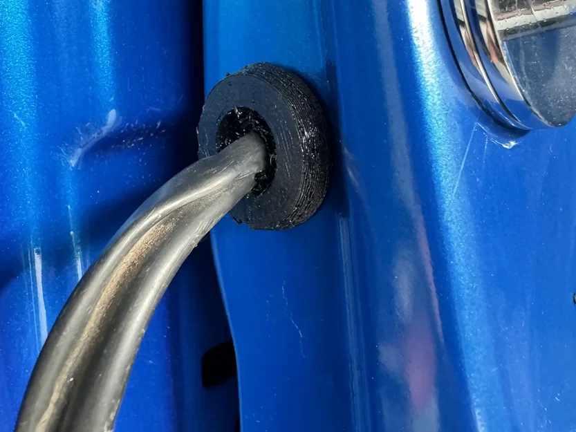 Grommet thay thế cho dây điện cửa Holden VK - Image 3