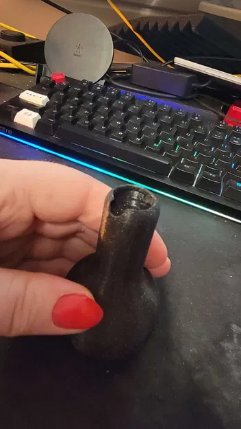 Con dấu Twist-Lock với tay cầm thoải mái - Image 3