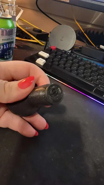 Con dấu Twist-Lock với tay cầm thoải mái - Image 4