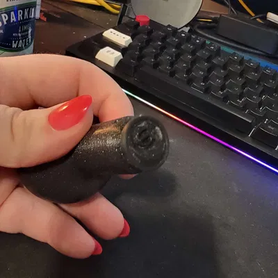 Con dấu Twist-Lock với tay cầm thoải mái