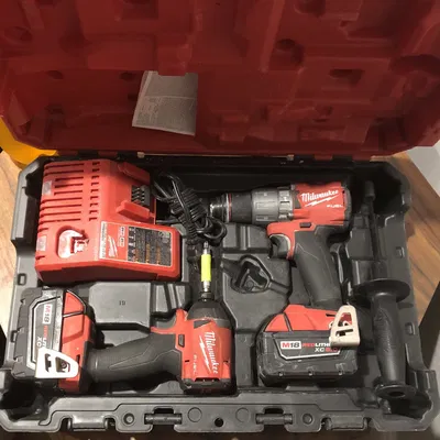 Giá đỡ mũi khoan Milwaukee M18 nâng cấp
