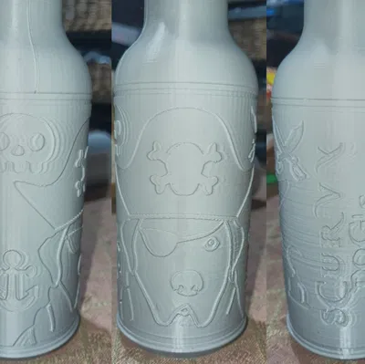 Bình Tiết Kiệm Tiền Hình Chai Grog Của Hải Tặc Scurvy Dog