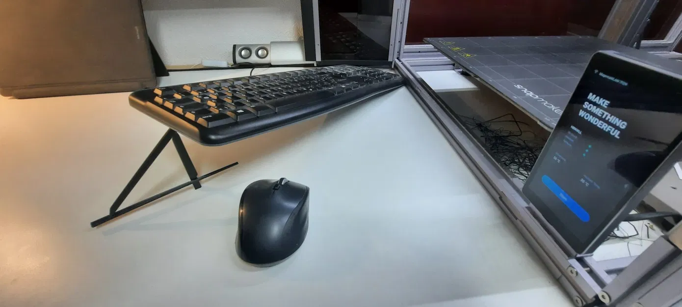 Bẫy chuột Figure Four độc đáo cho bàn làm việc - Image 3