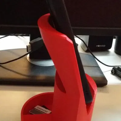 Giá đỡ điện thoại cao và ổn định cho bàn làm việc