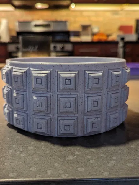 Bát hình chóp với các khối chóp nổi bật trên thành bát - Image 2