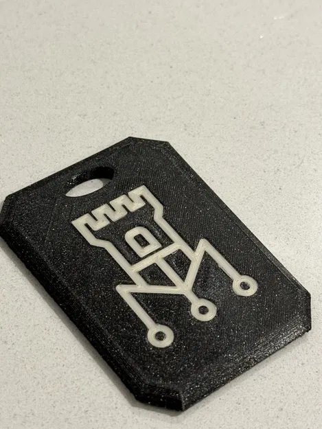 Móc khóa Tonbridge MakerSpace với logo độc đáo - Image 1