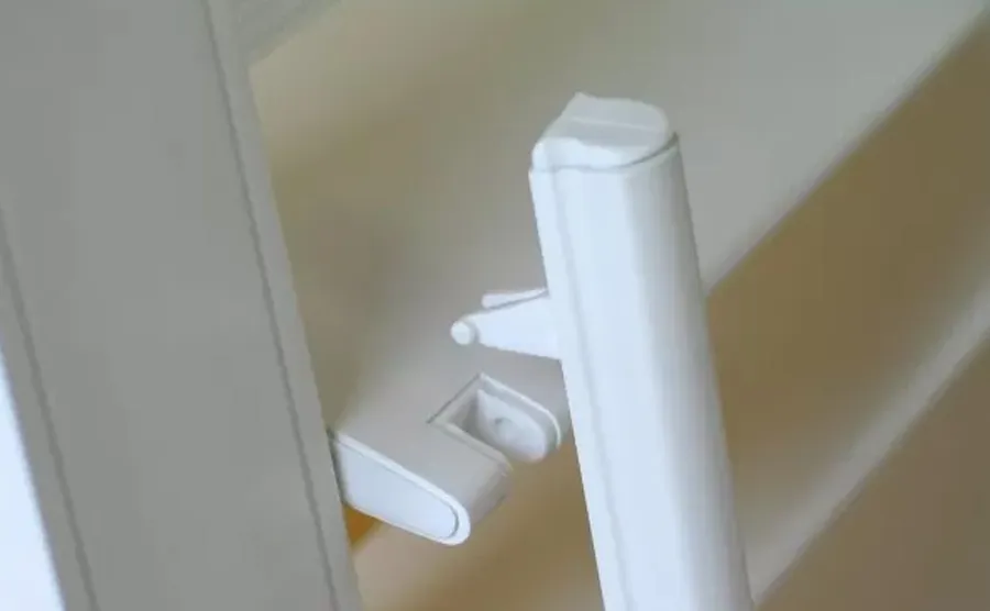 Thay thế clip hướng dẫn cho rèm nhựa (California blinds) - Image 1