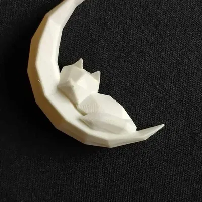 Tác phẩm cáo ngủ trên mặt trăng với phong cách low poly