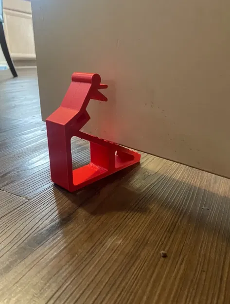 Nhân vật cố định cửa với thiết kế độc đáo - Image 1