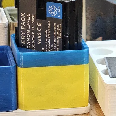 Khối lập phương Gridfinity cho pin máy ảnh Canon LP-E6