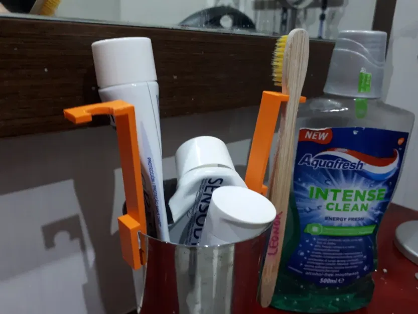 Giá đỡ bàn chải đánh răng bằng tre - Image 1