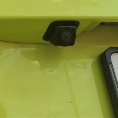 Giá đỡ camera sau cho Toyota Sienta 2015-2020