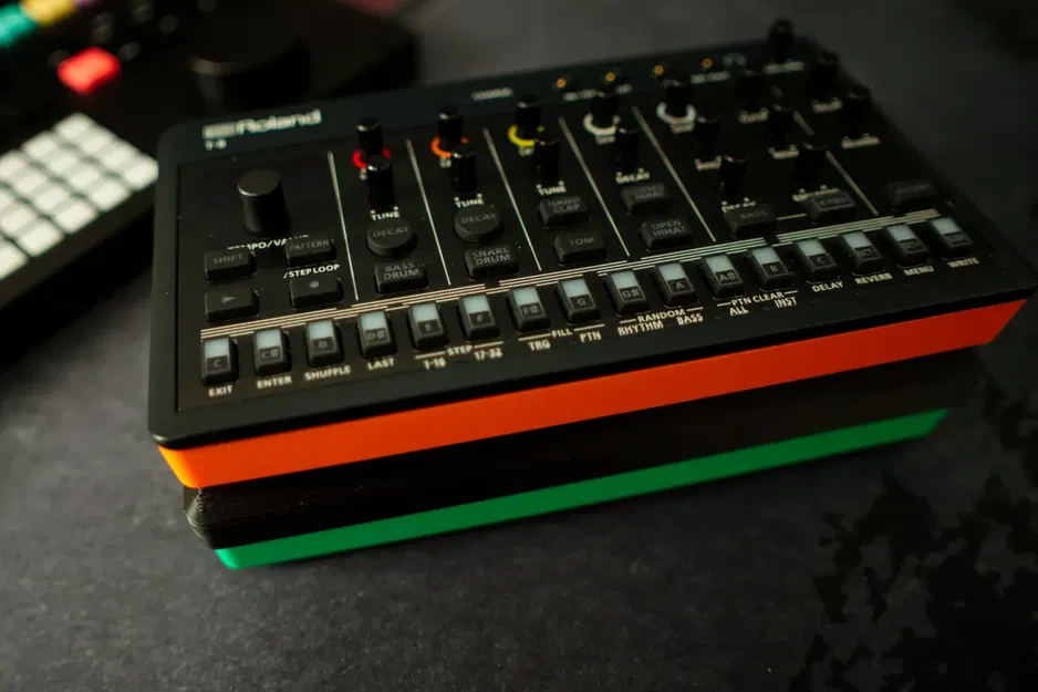 Nắp bảo vệ chống bụi xếp chồng cho Roland Aira Compact - Image 2