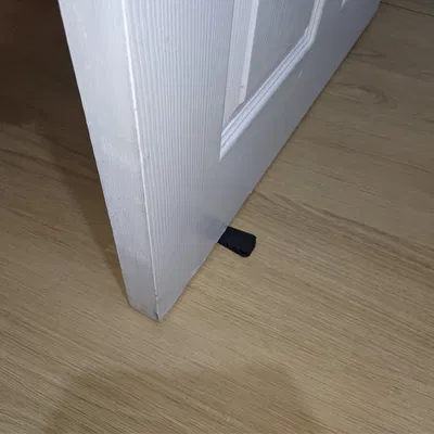 Cục chặn cửa tối ưu hóa hình học cho lực tác động