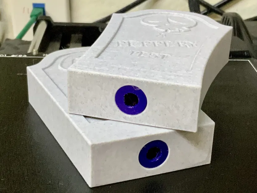 Đồ trang trí muối và tiêu Halloween vui nhộn - Image 3