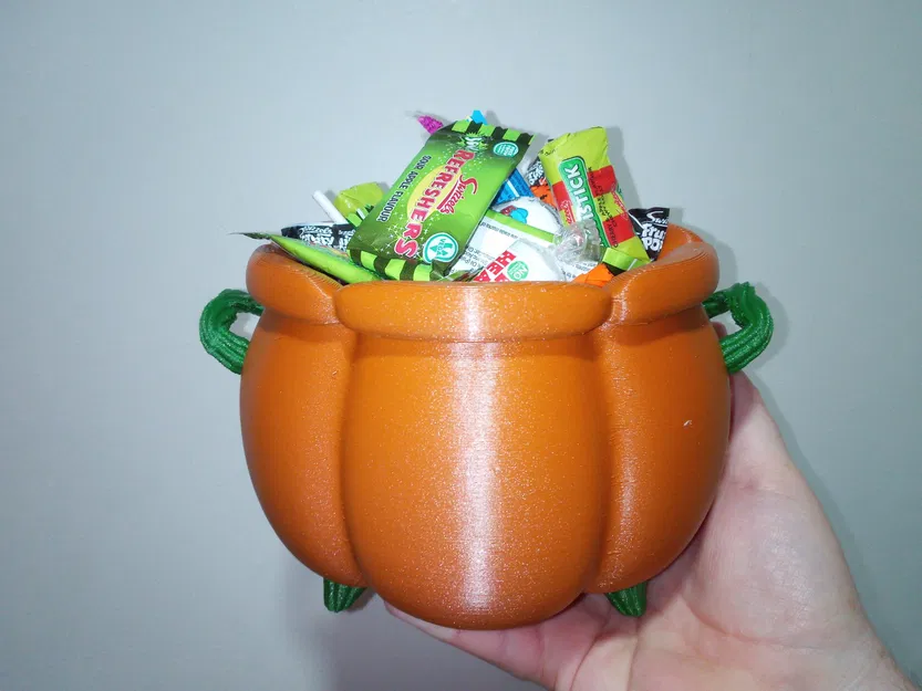 Nồi bí ngô trang trí Halloween cho kẹo - Image 2