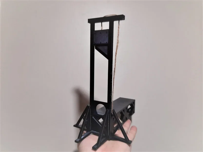 Madame Guillotine - Phiên bản để bàn mùa Halloween - Image 1