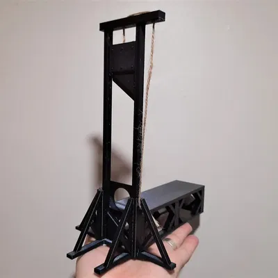 Madame Guillotine - Phiên bản để bàn mùa Halloween