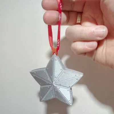 Ngôi sao Giáng sinh nhân vật siêu anh hùng Captain America