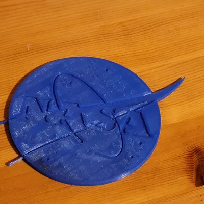 Giá đỡ ly NASA cho không gian sống và bếp