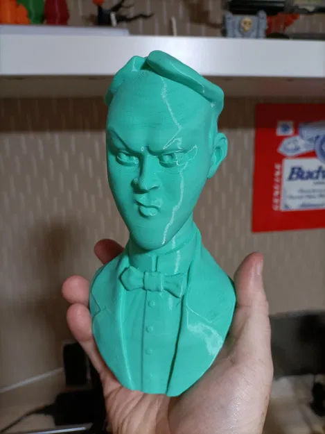 Tượng đầu ma quái lấy cảm hứng từ Biệt thự Ma Ám - Image 3