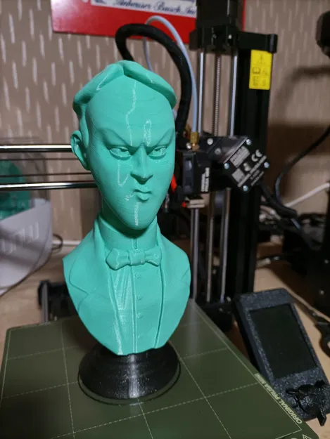 Tượng đầu ma quái lấy cảm hứng từ Biệt thự Ma Ám - Image 4